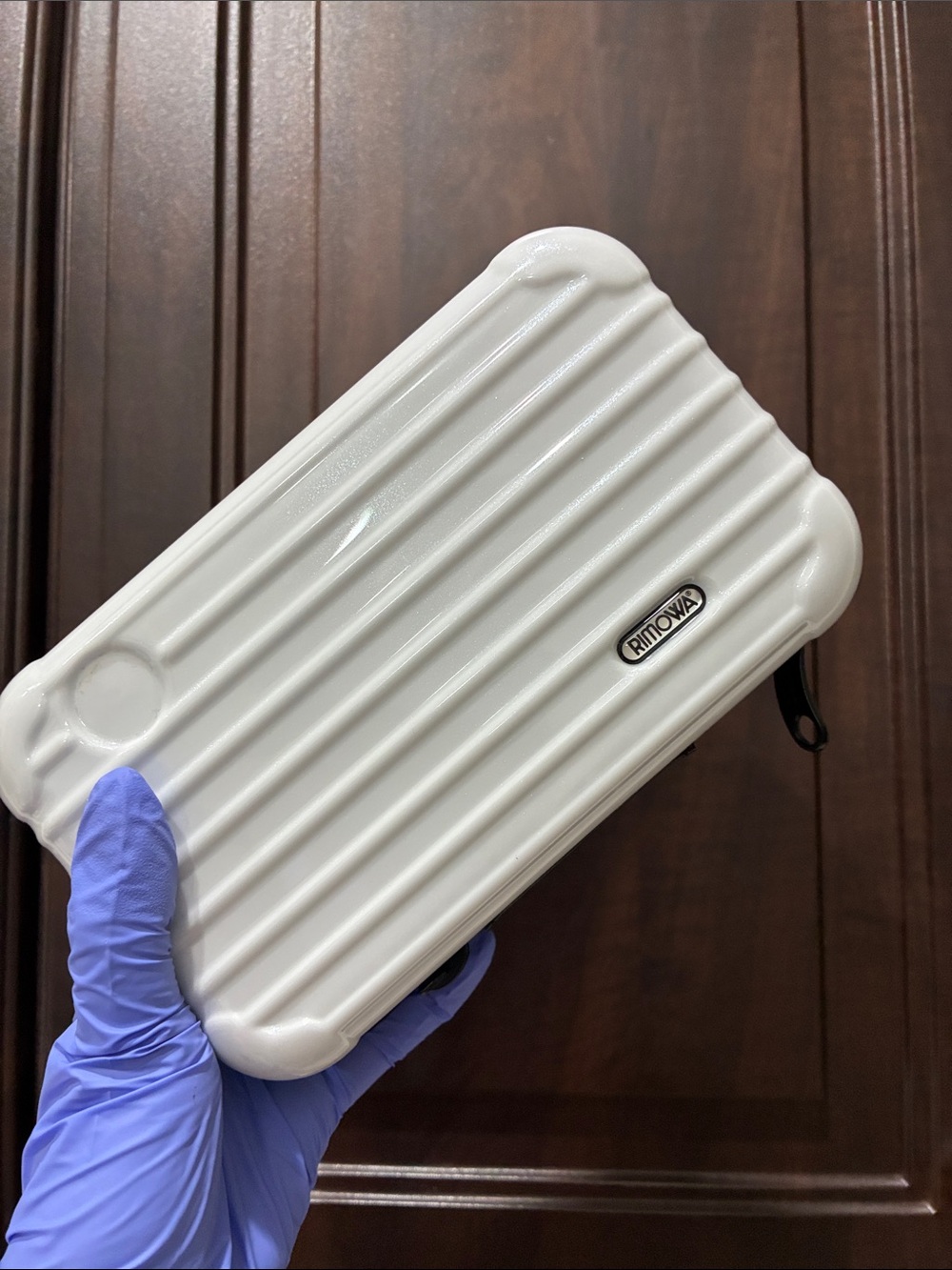 RIMOWA Pearl White Ribbed Mini Case